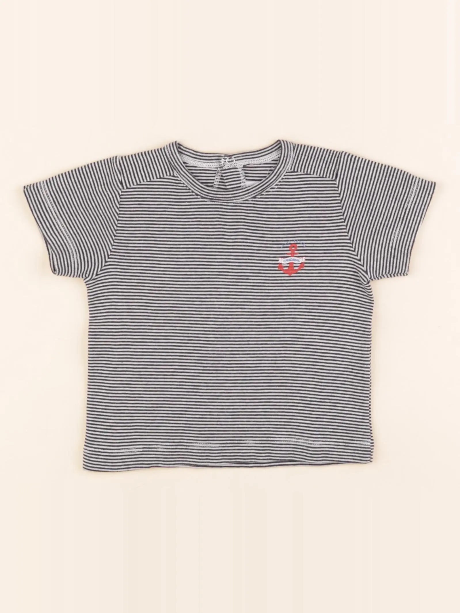 Tee-shirt blanc, bleu