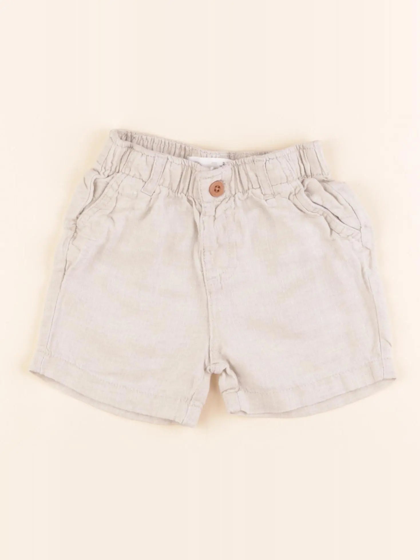 Zara - short beige - 2 ans