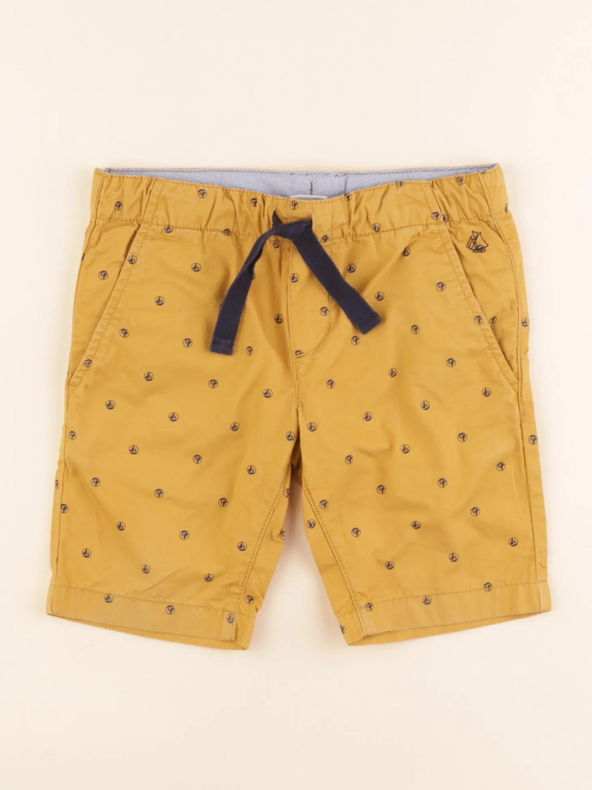 Short jaune