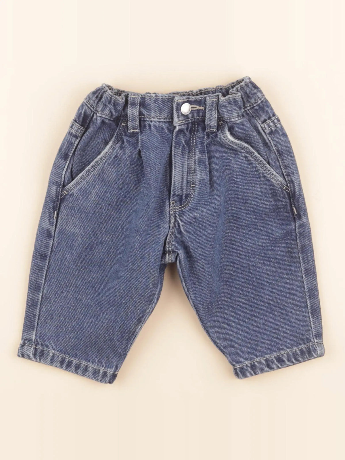 Short bleu