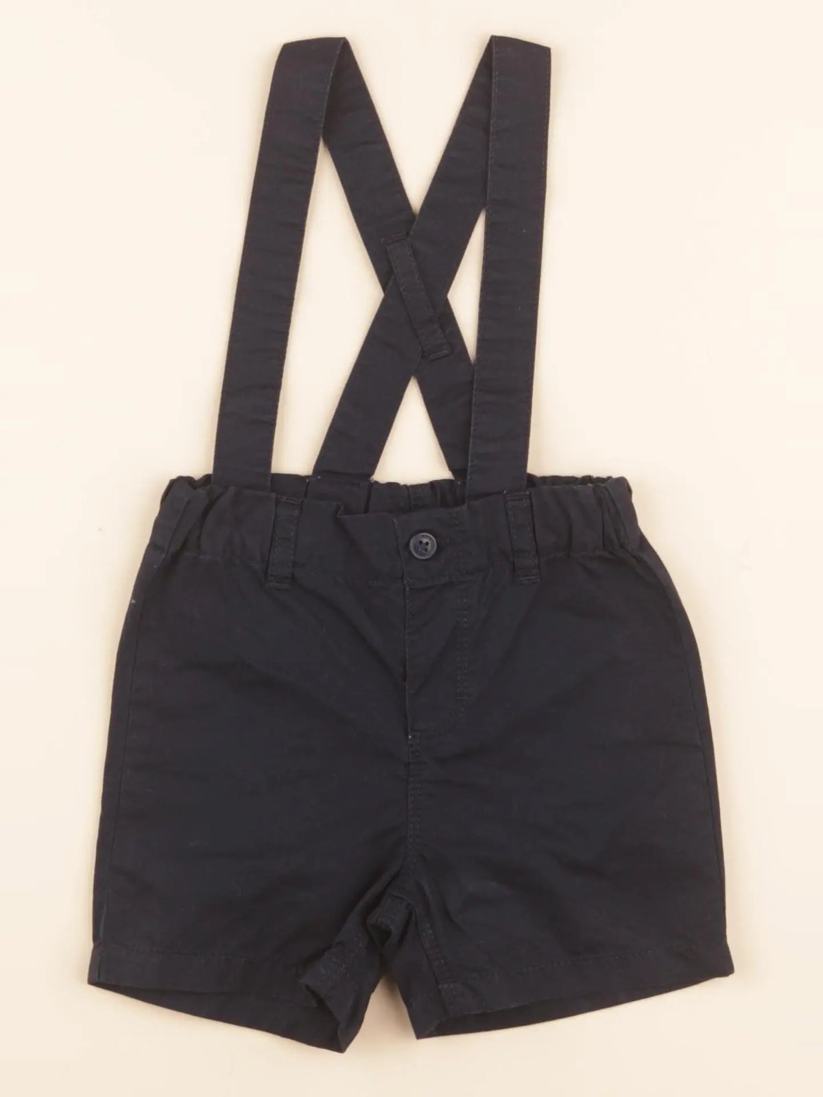 Short bleu