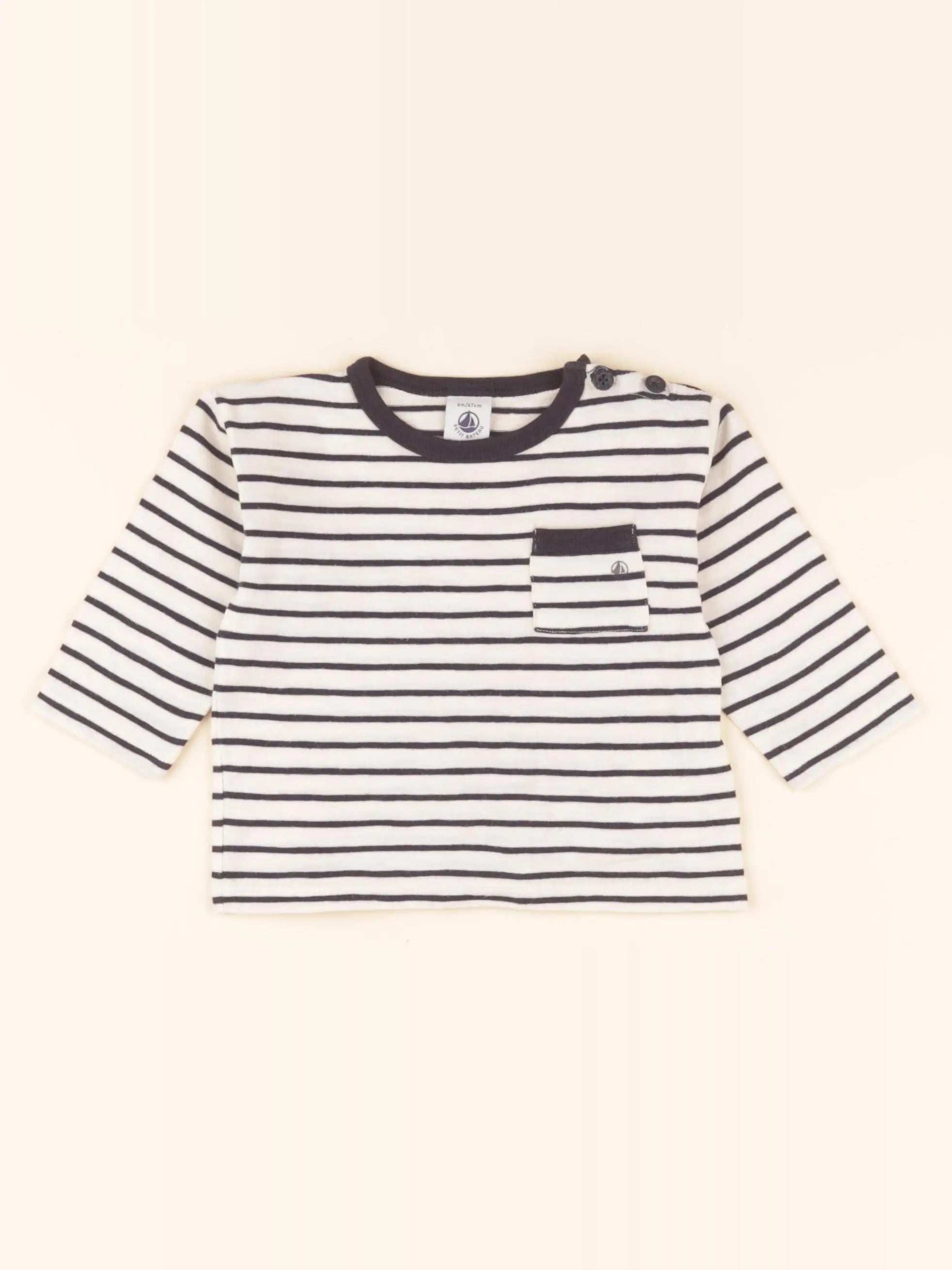 Tee-shirt blanc, bleu