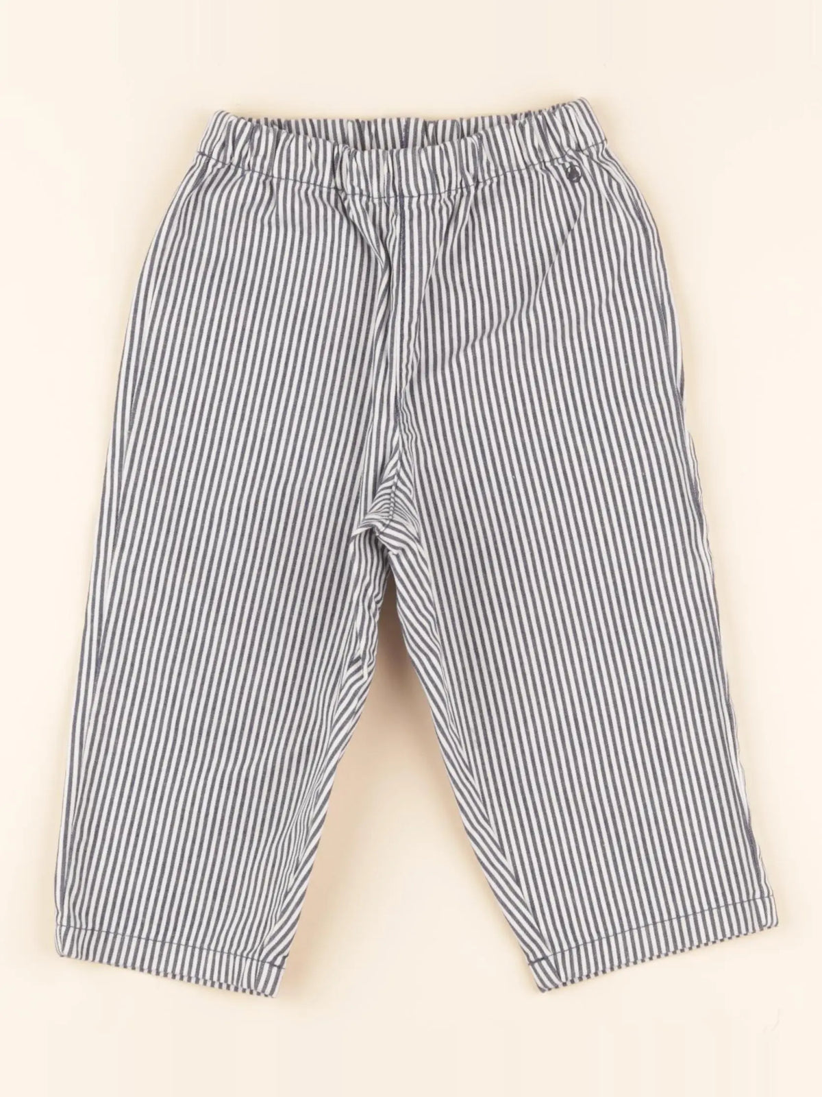 Pantalon blanc, bleu