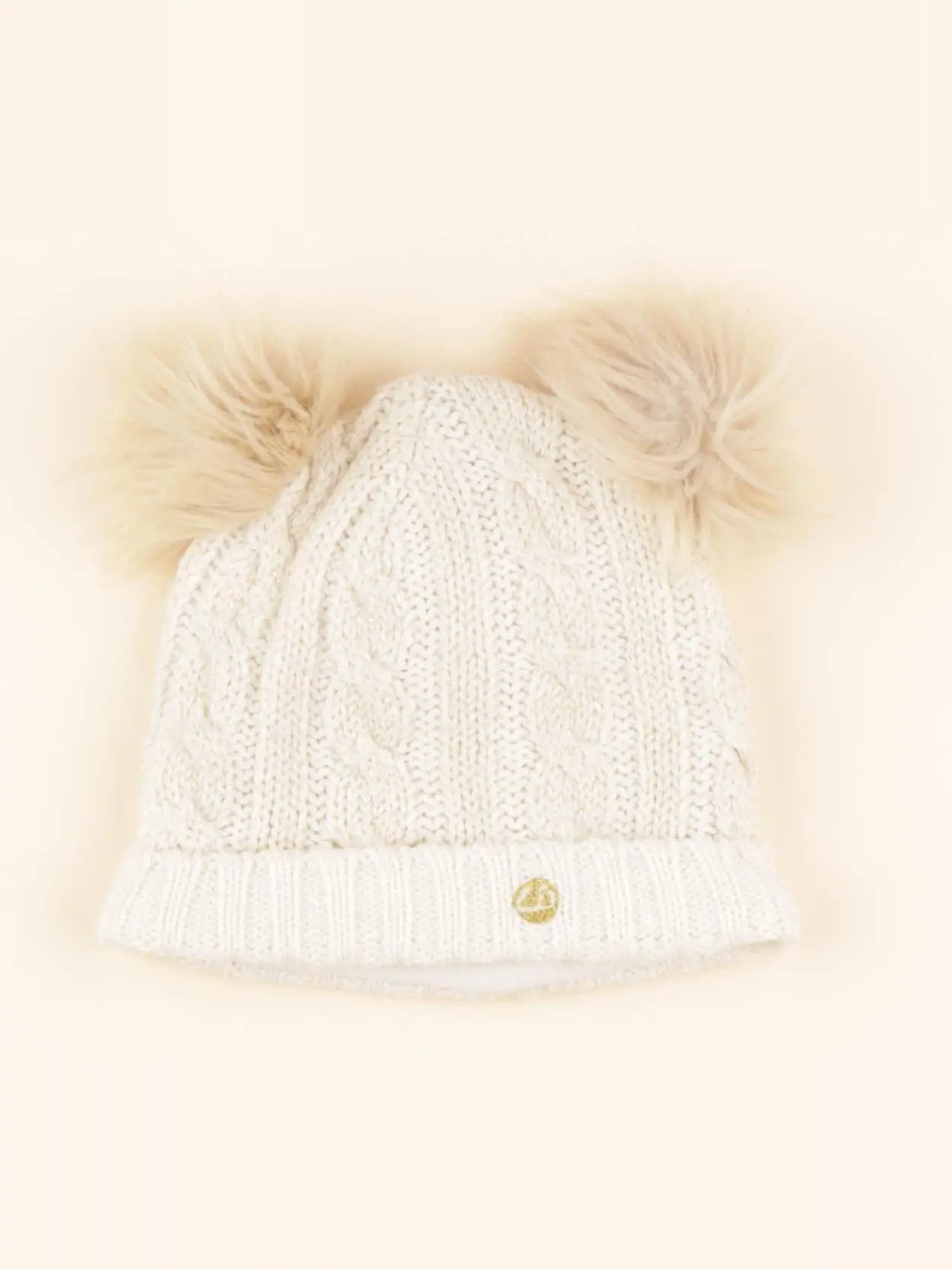 Bonnet blanc, or