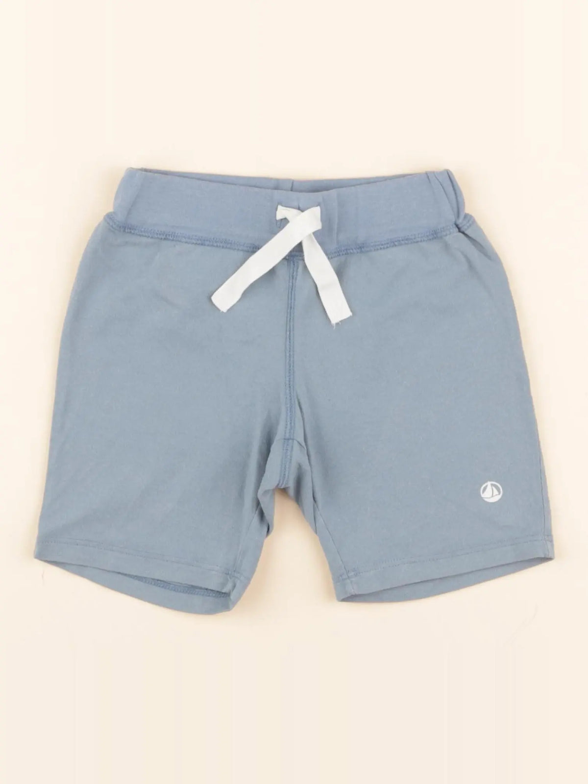 Short bleu