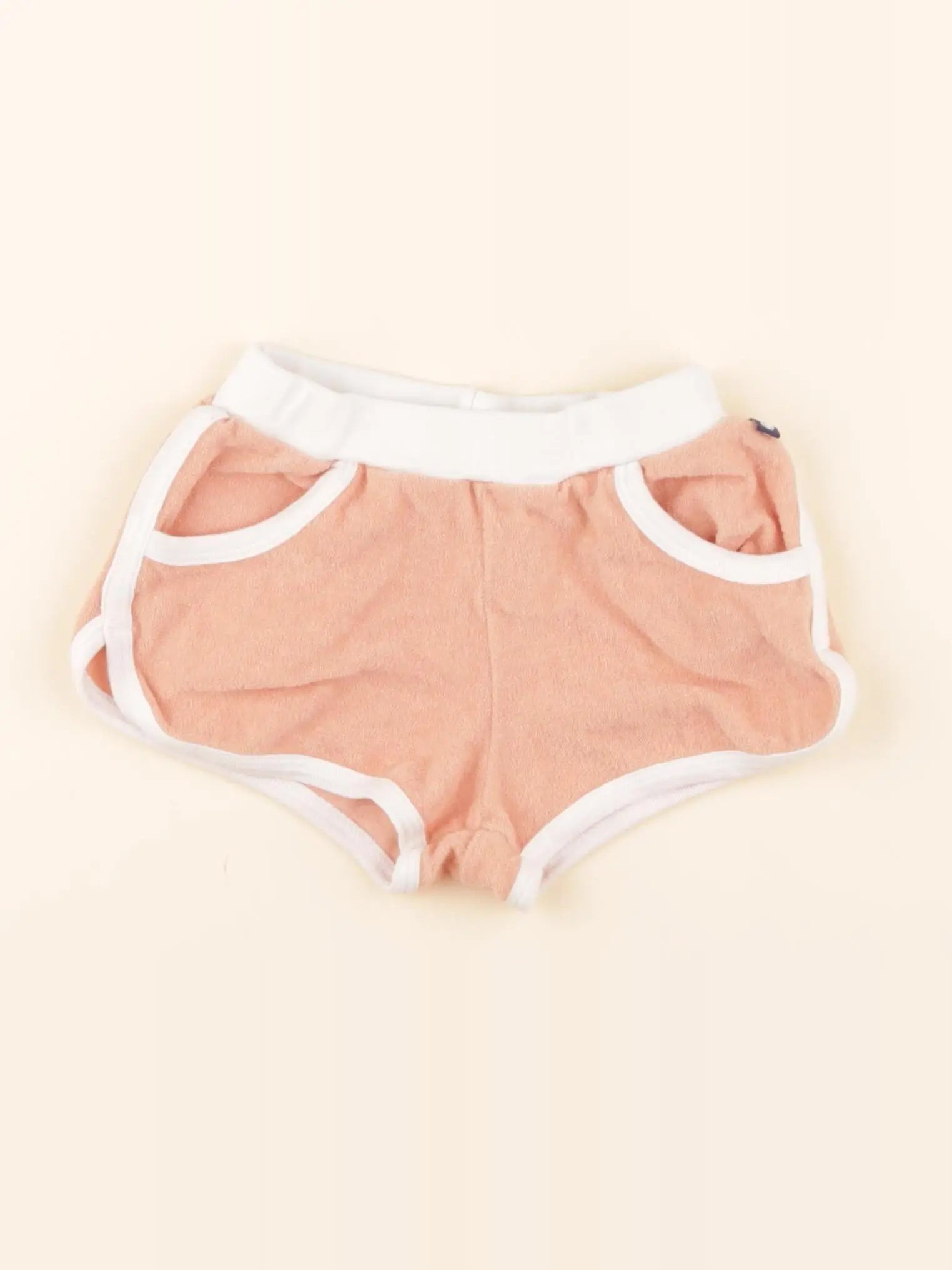 Short orange