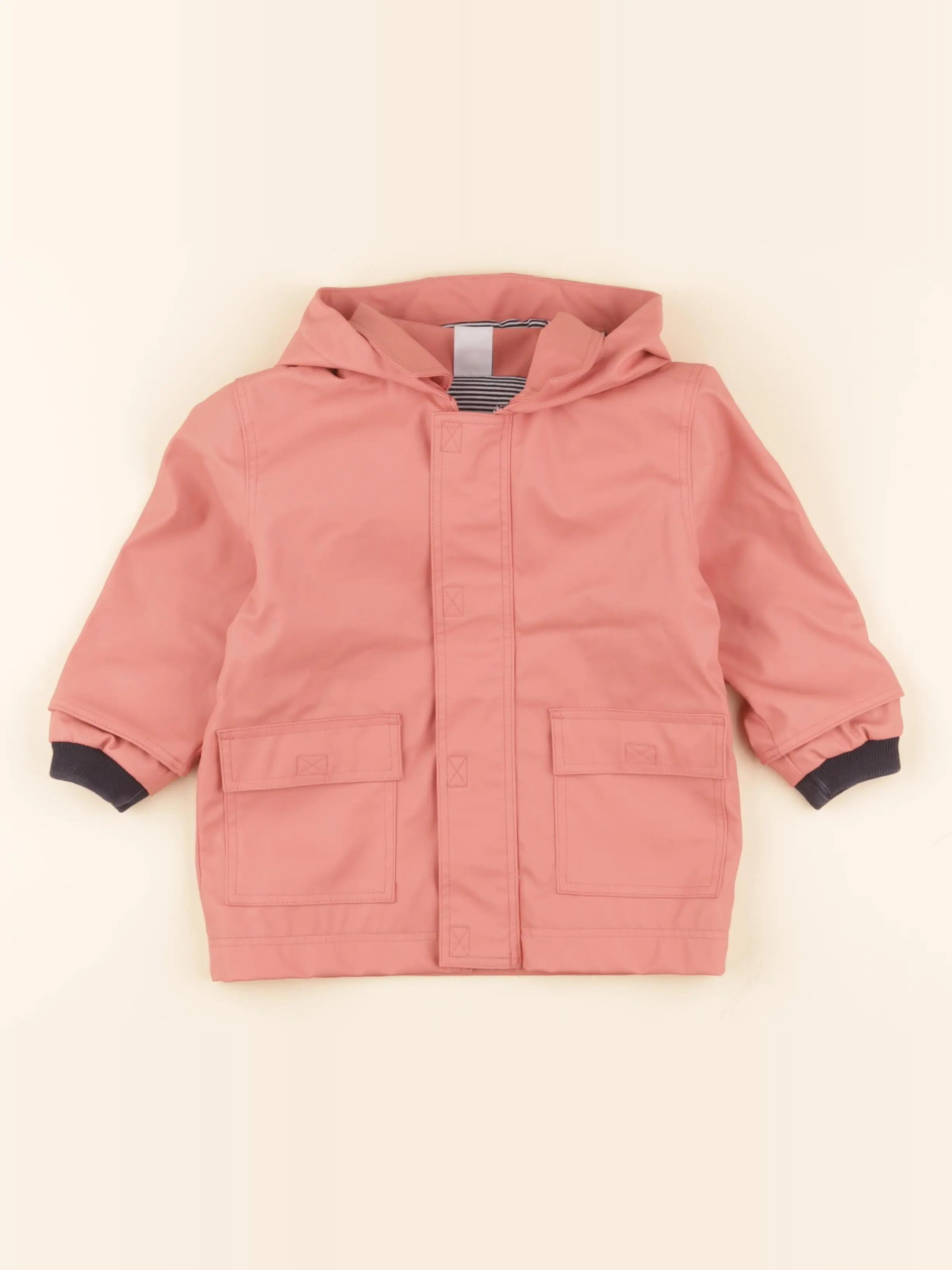 Imperméable rose
