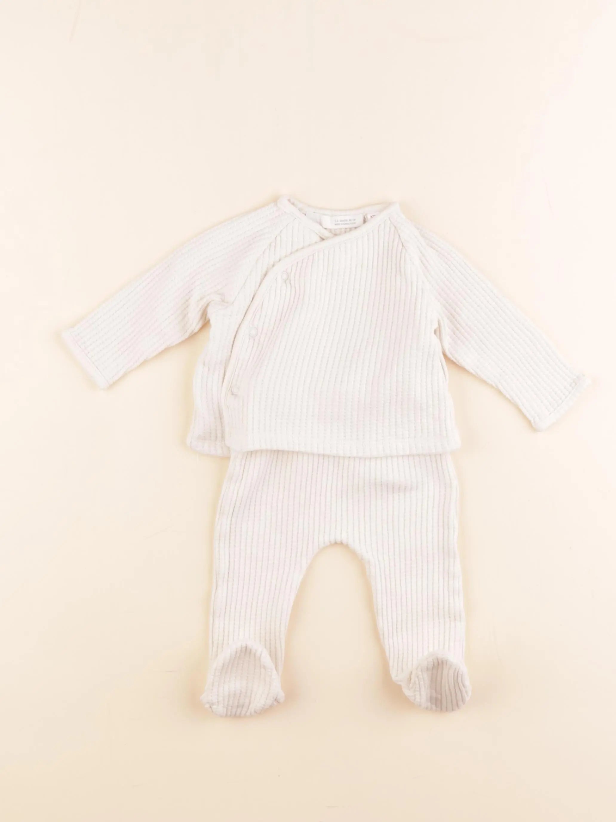 Zara - ensemble beige - 1/3 mois