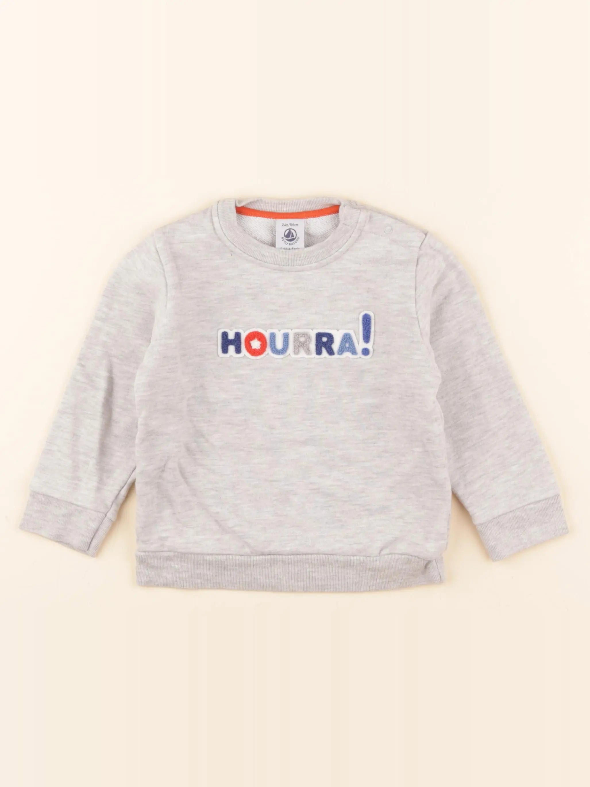 Sweat gris