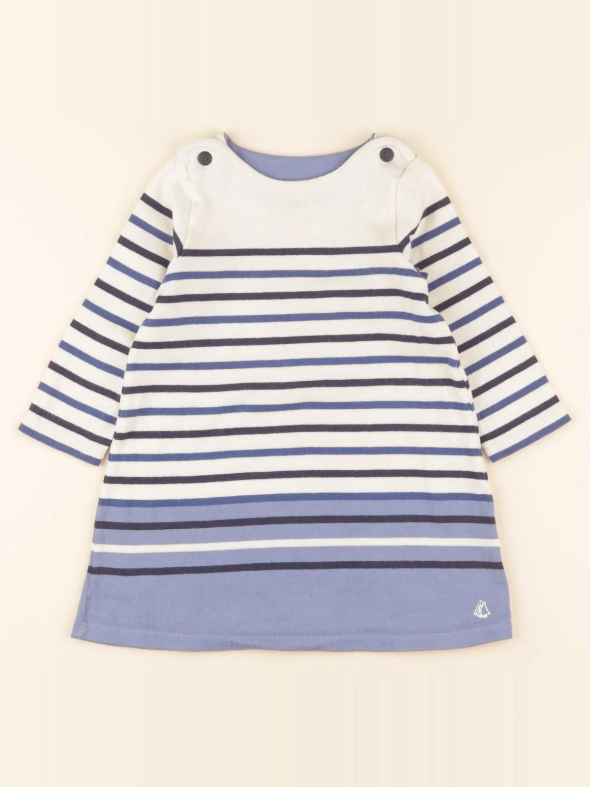 Robe beige, bleu
