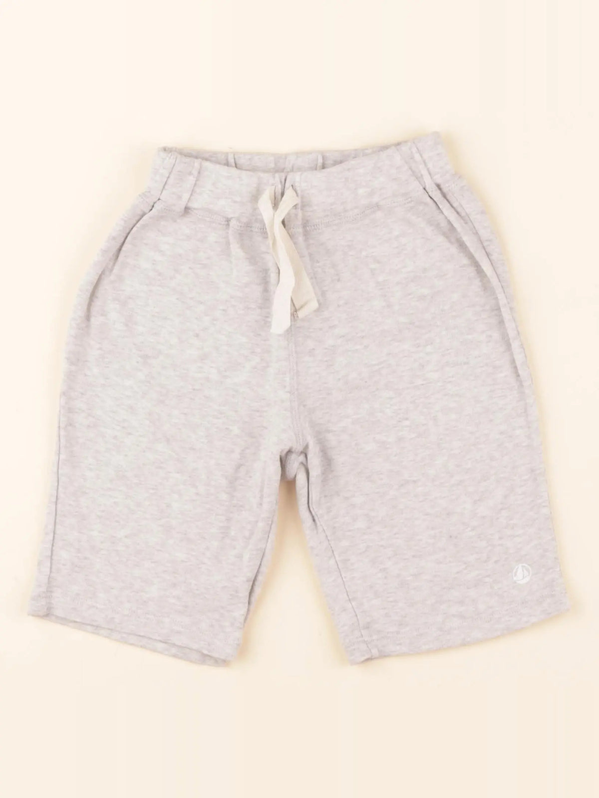 Short gris