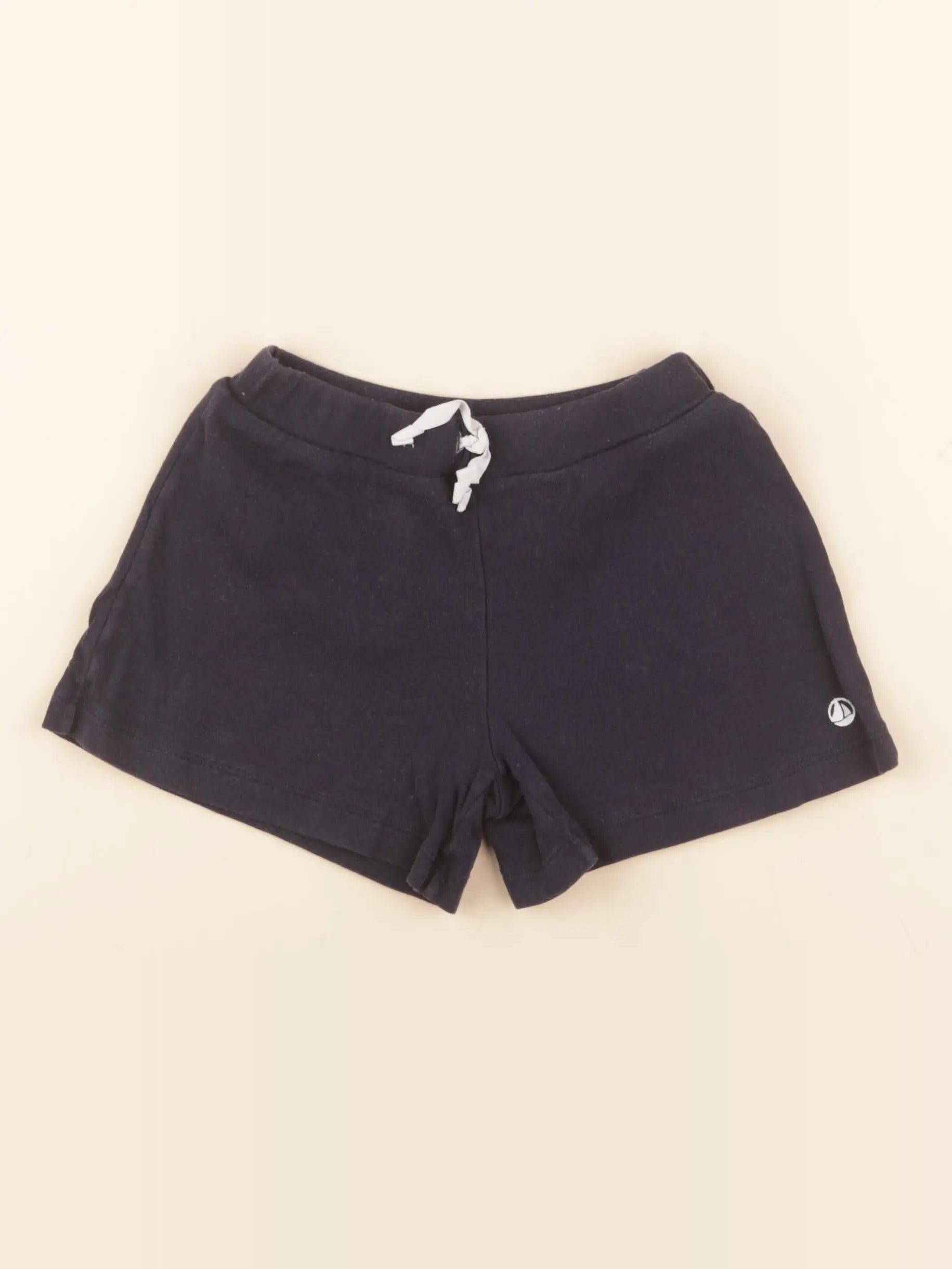 Short bleu
