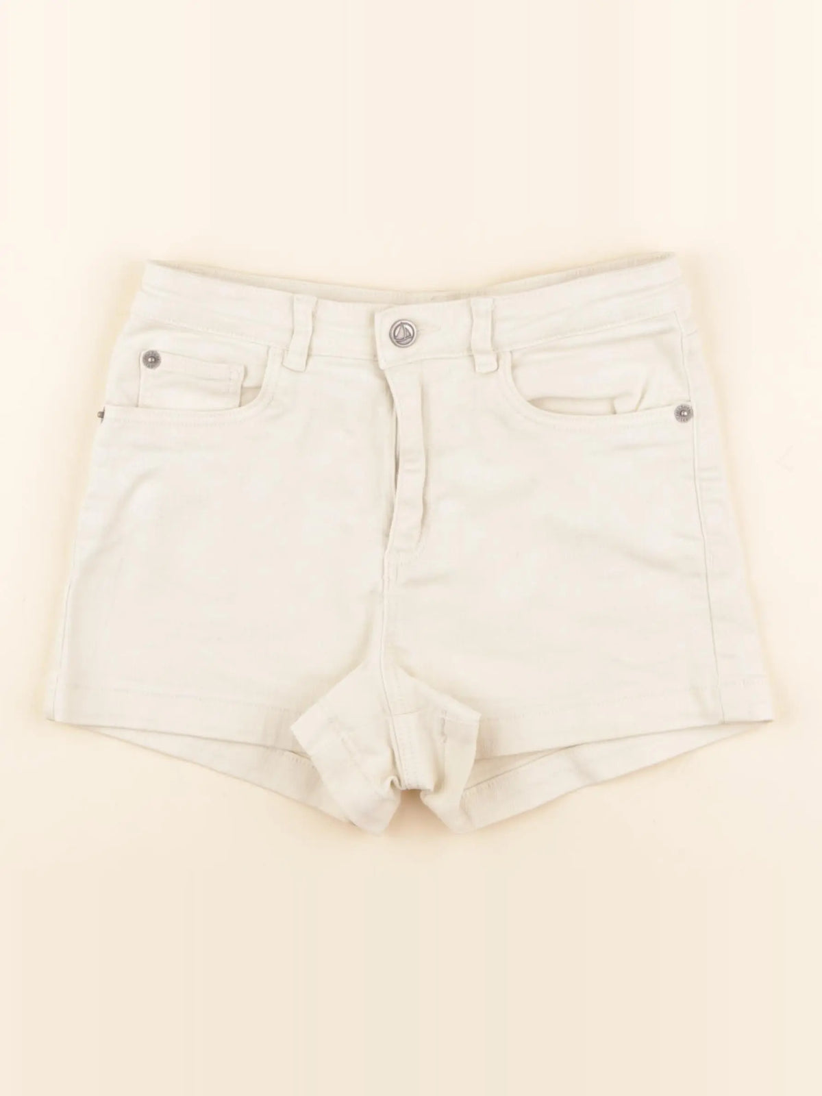 Short beige