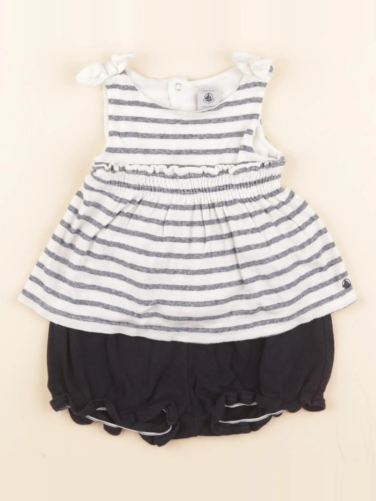 Ensemble blanc, bleu