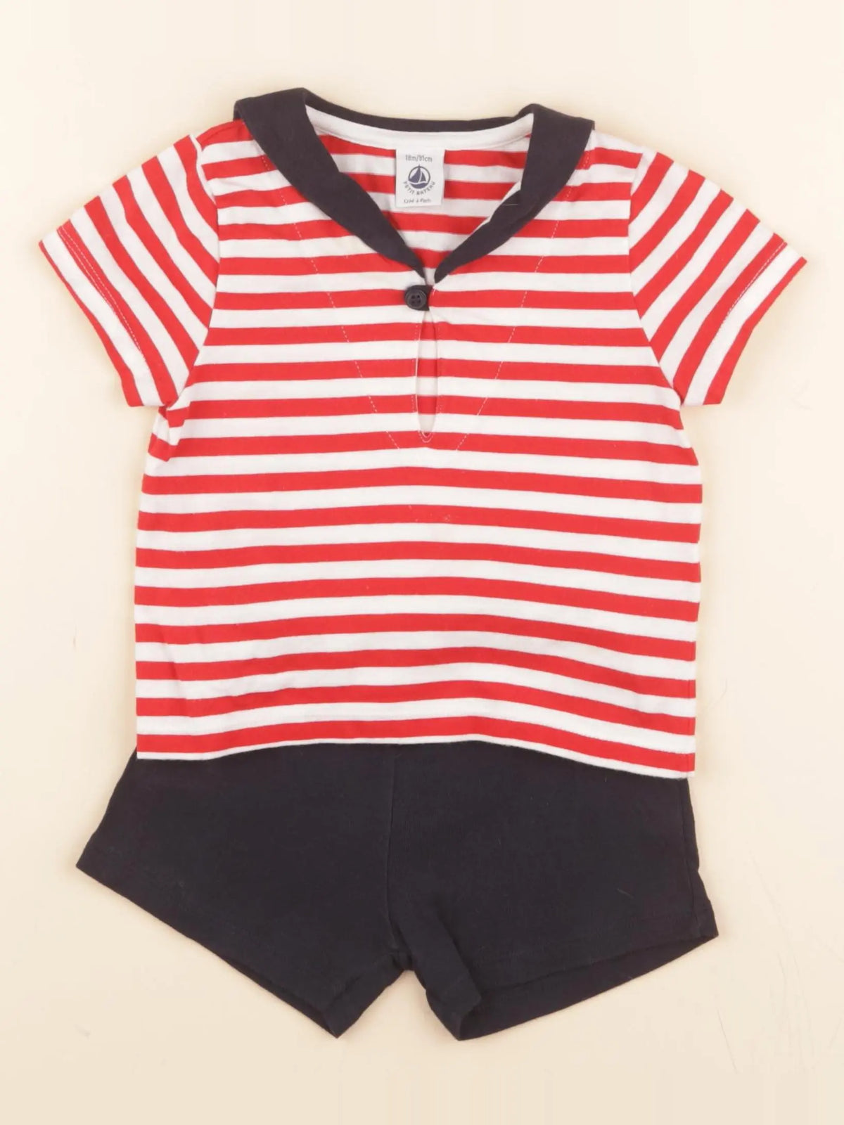 Ensemble bleu, rouge