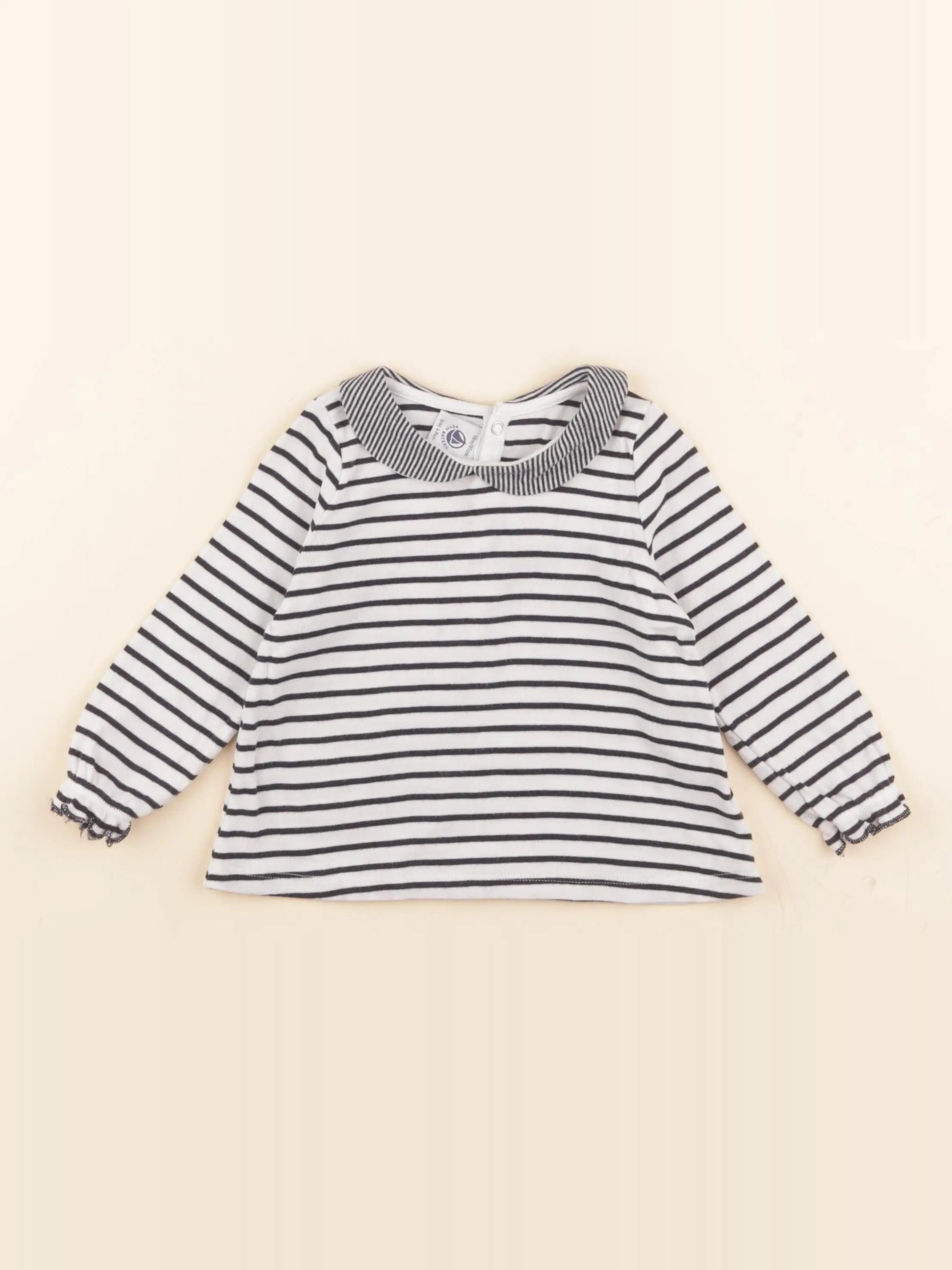 Tee-shirt blanc, bleu
