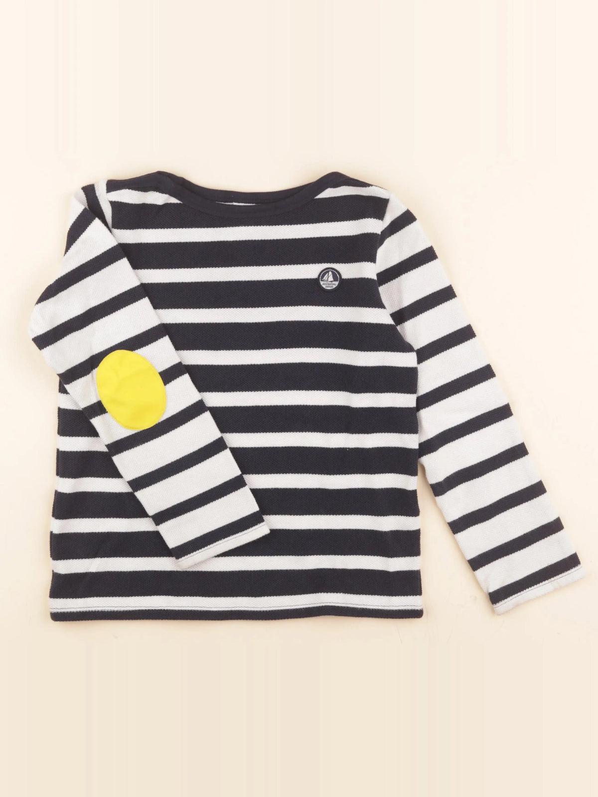 Pull bleu