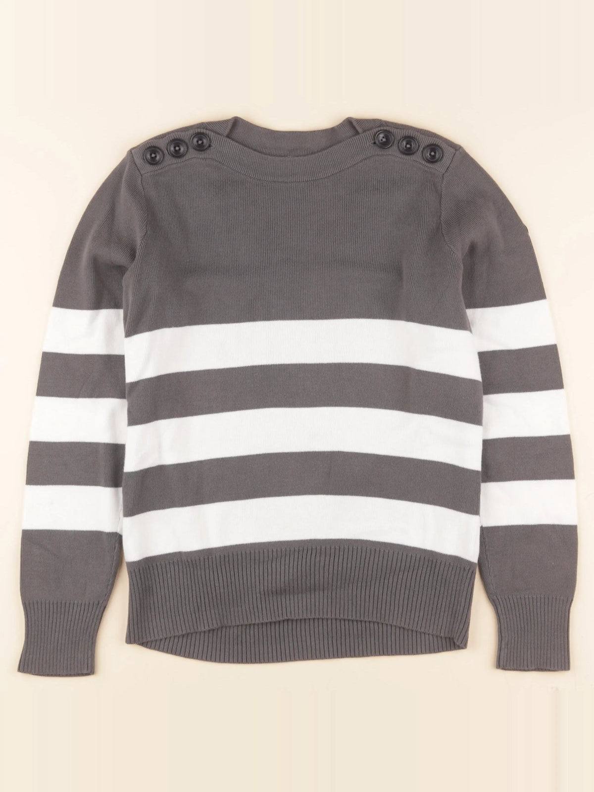 Pull gris