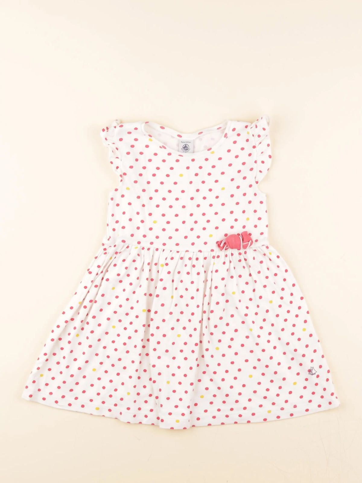 Robe blanc, rouge