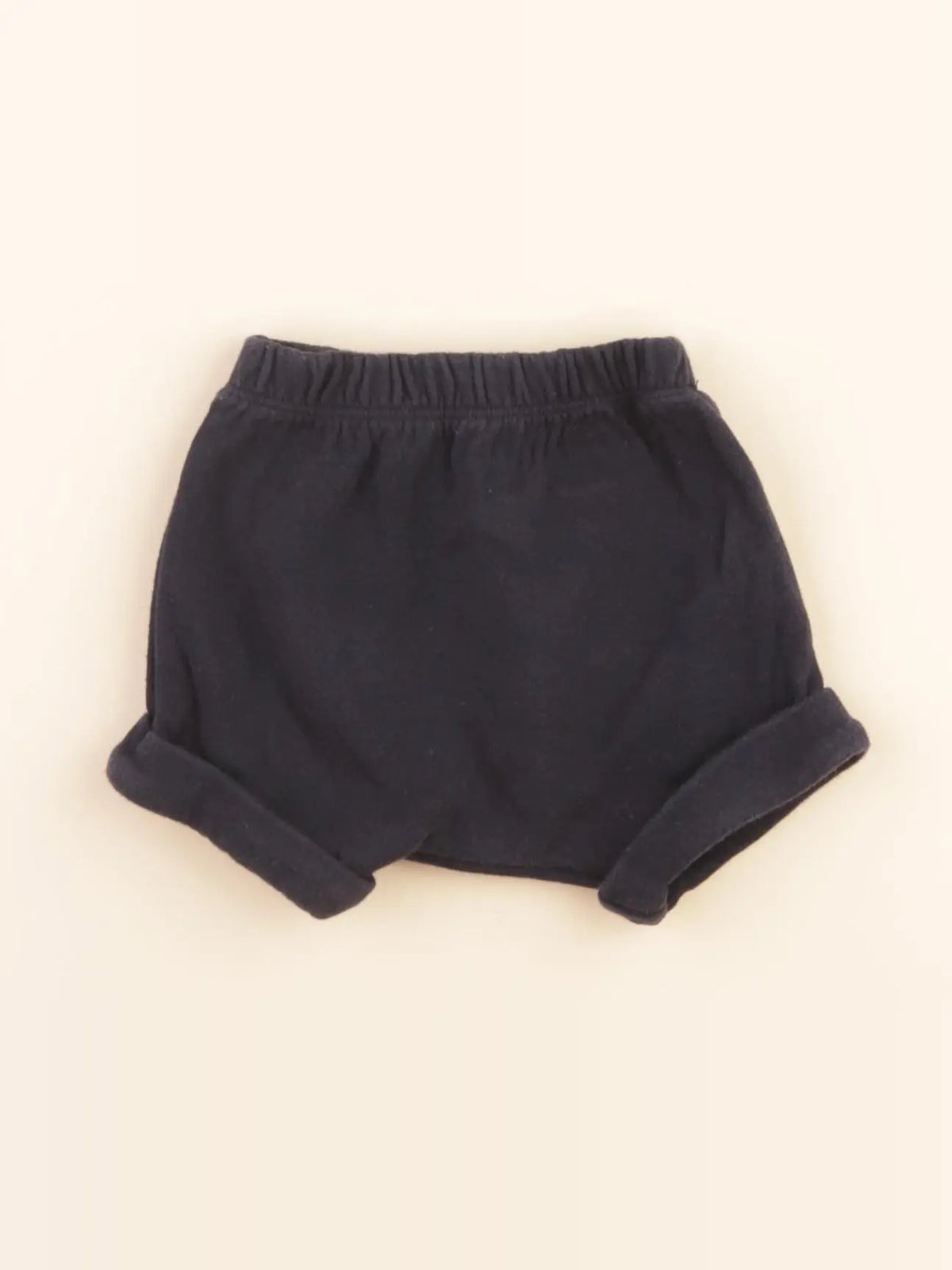 Short bleu