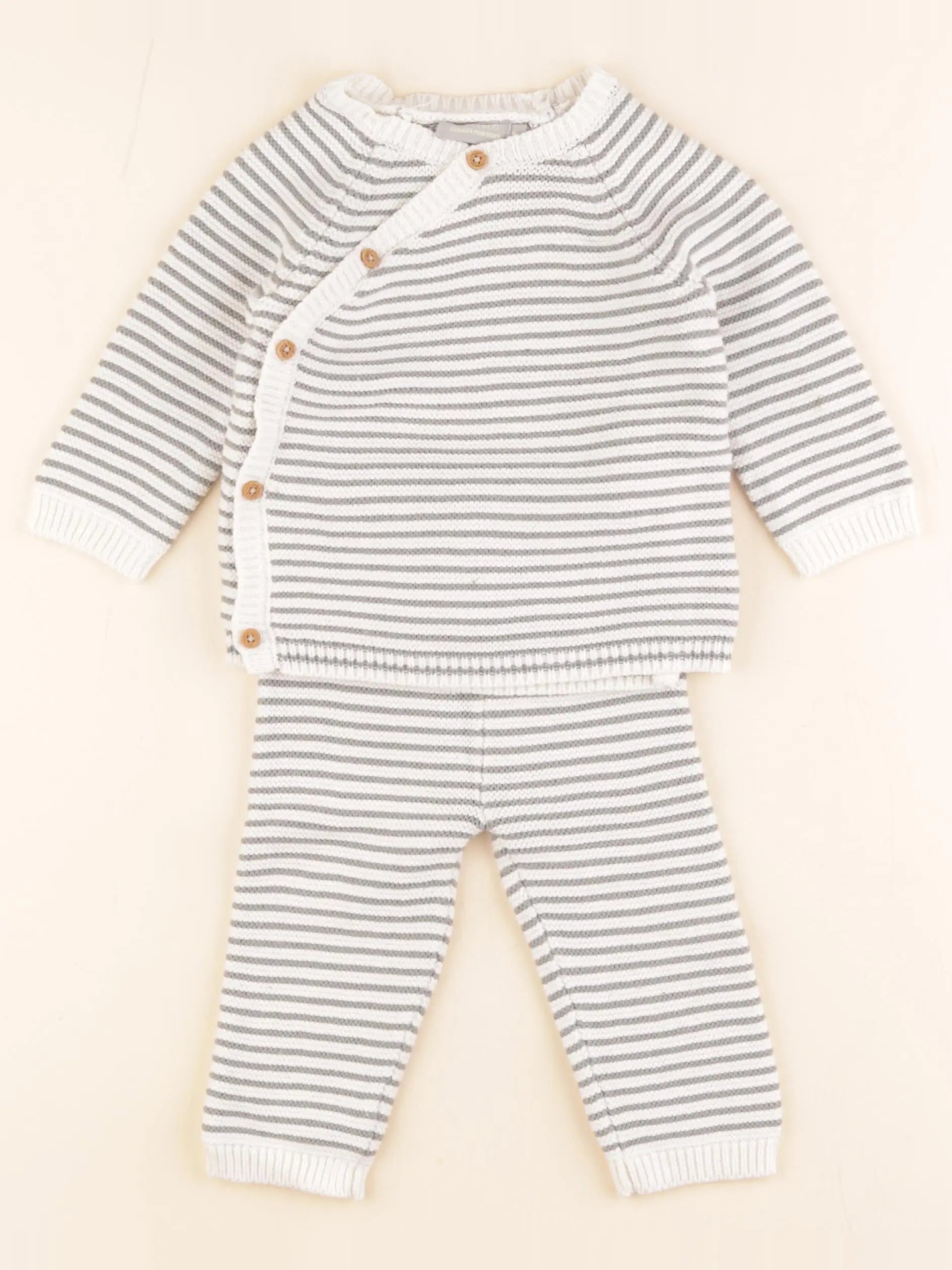 Boutchou - ensemble vert - 9 mois