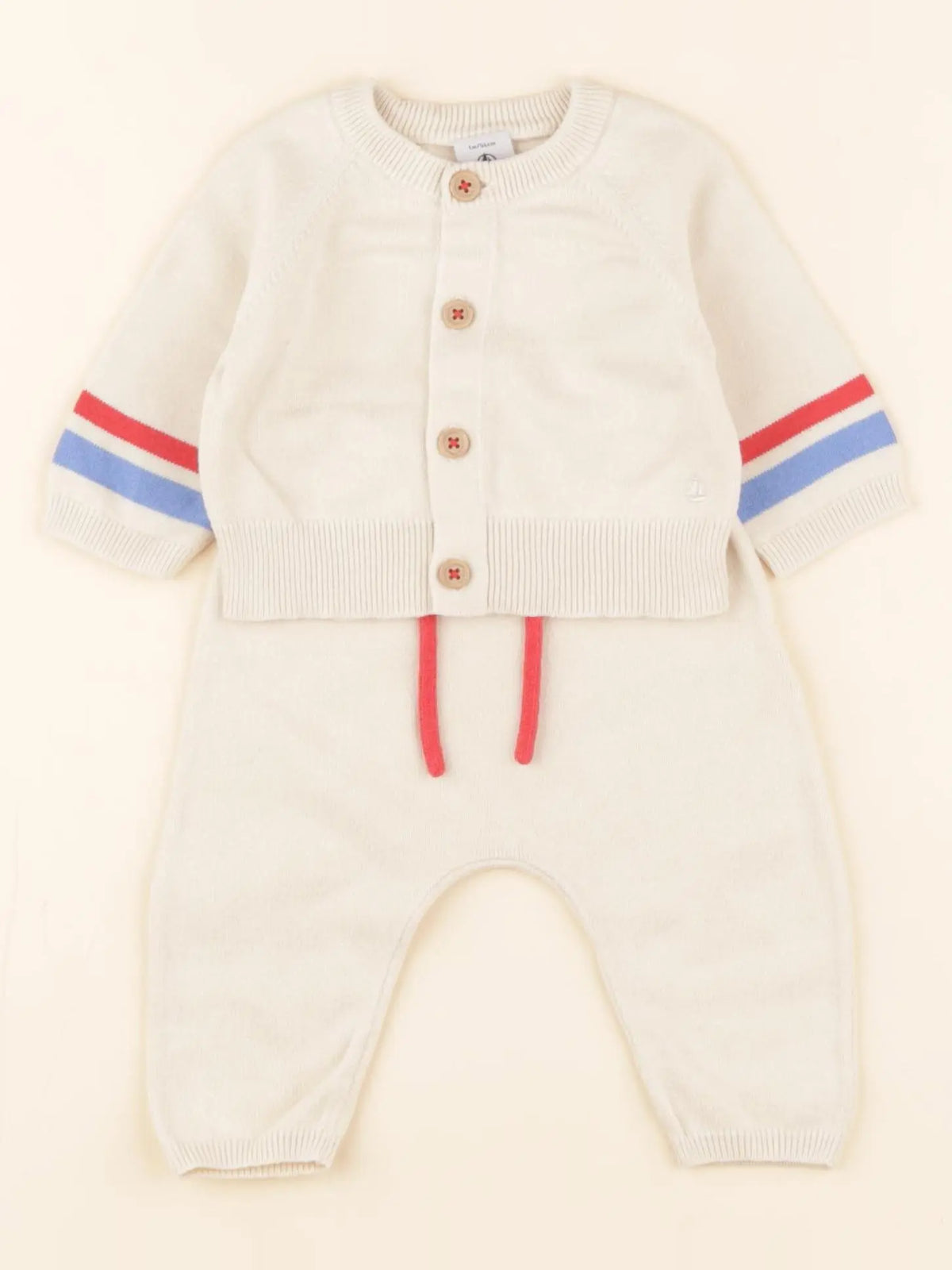 Ensemble beige