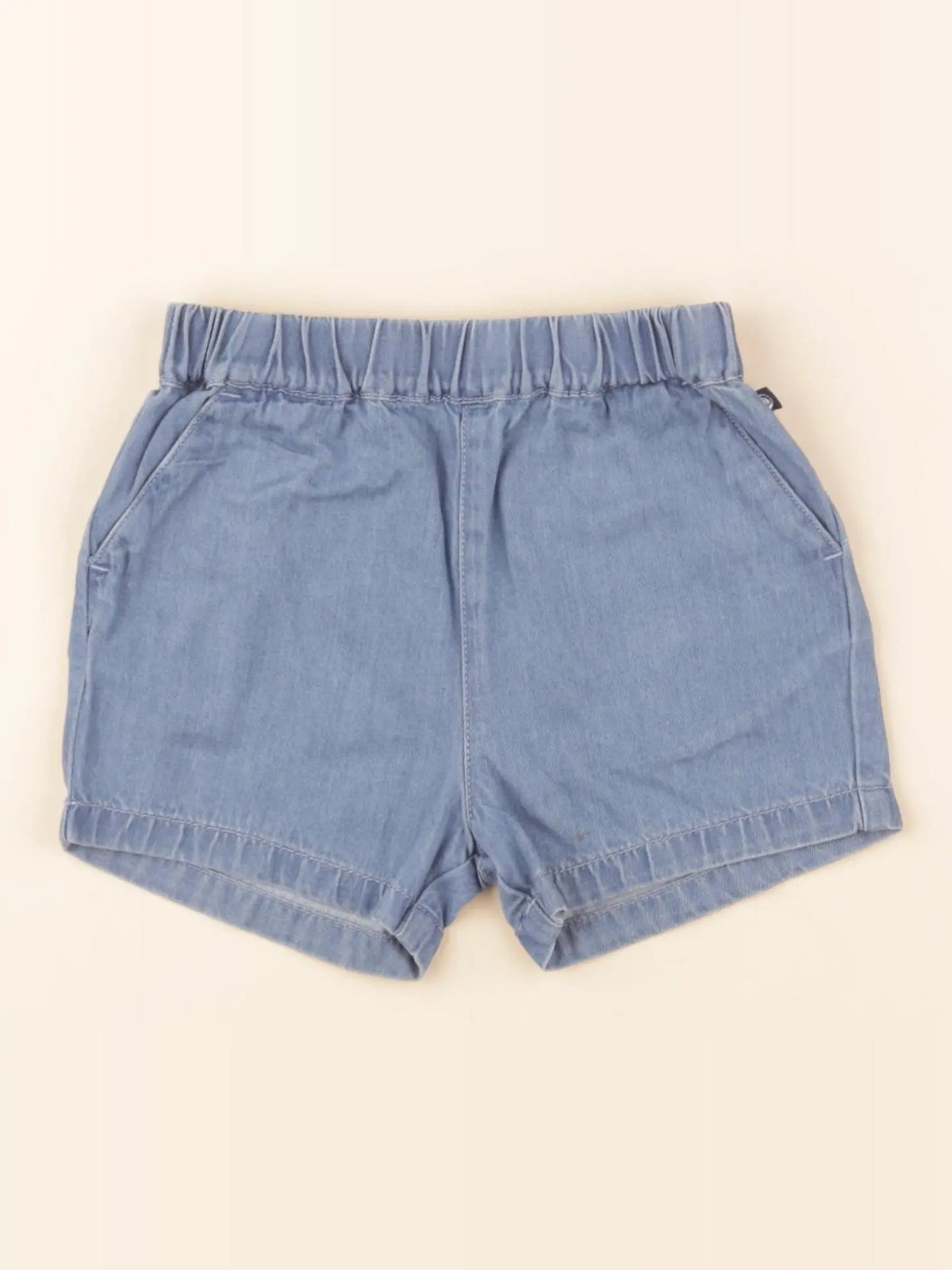 Short bleu