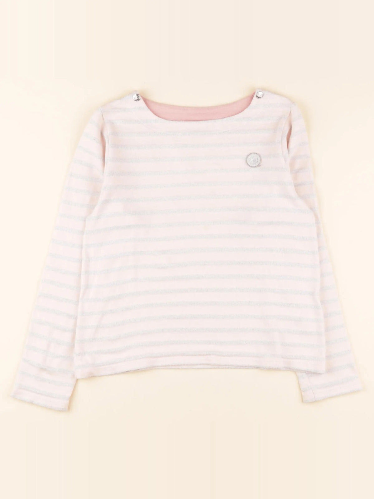 Pull argent, rose