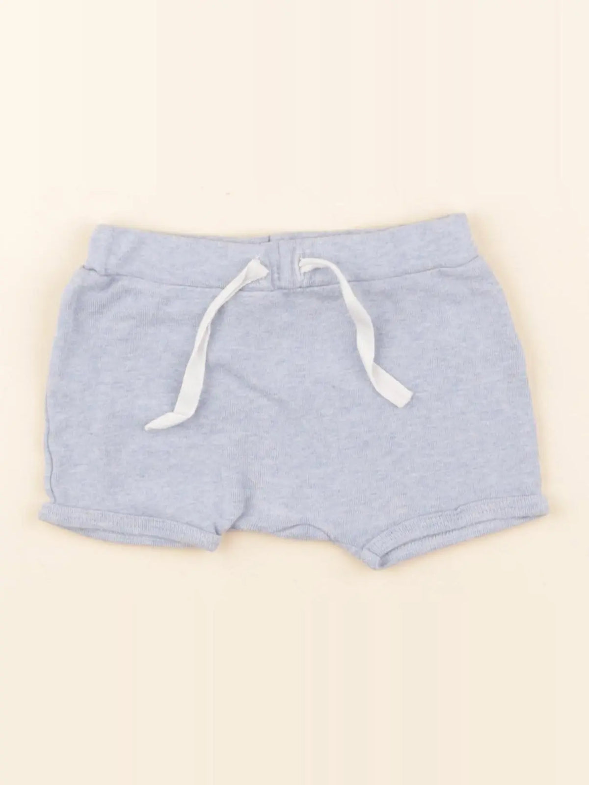 Short bleu