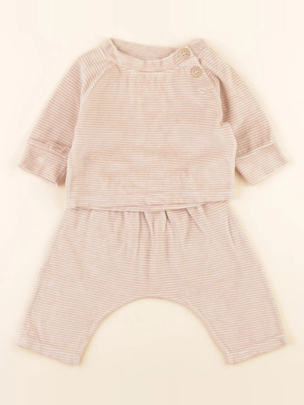 Ensemble beige