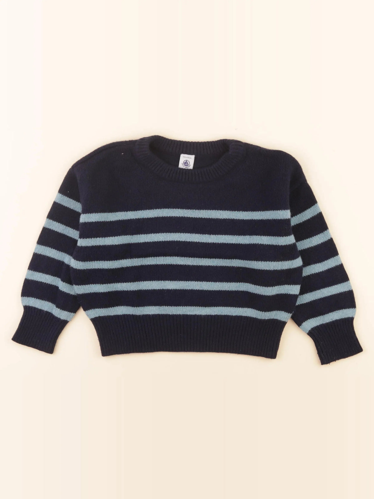 Pull bleu