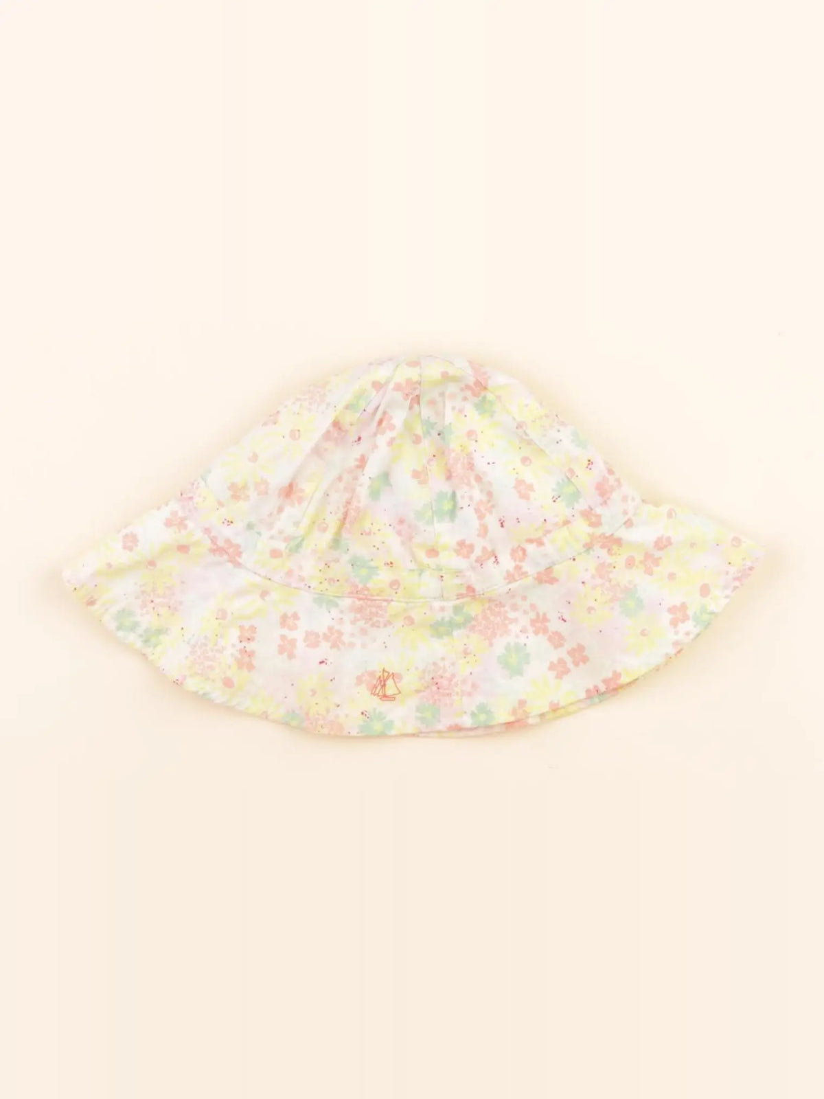 Chapeau multicolore