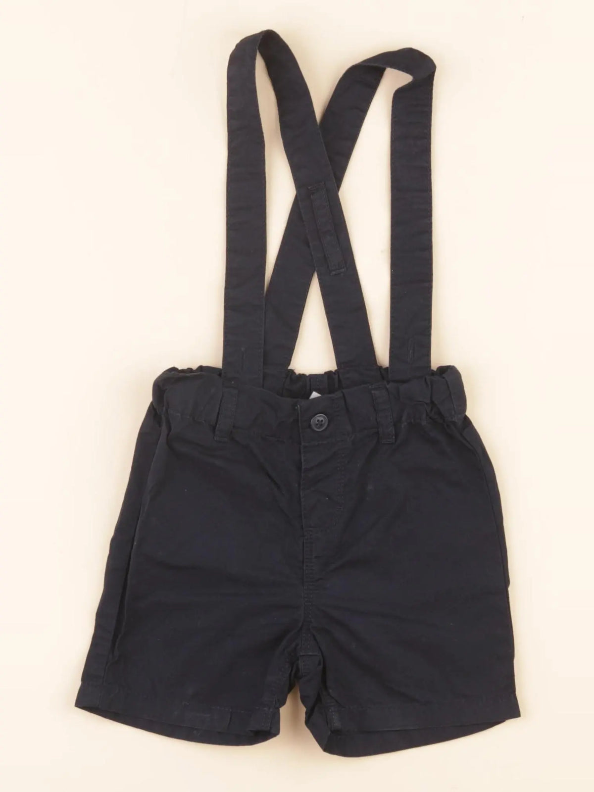 Short bleu