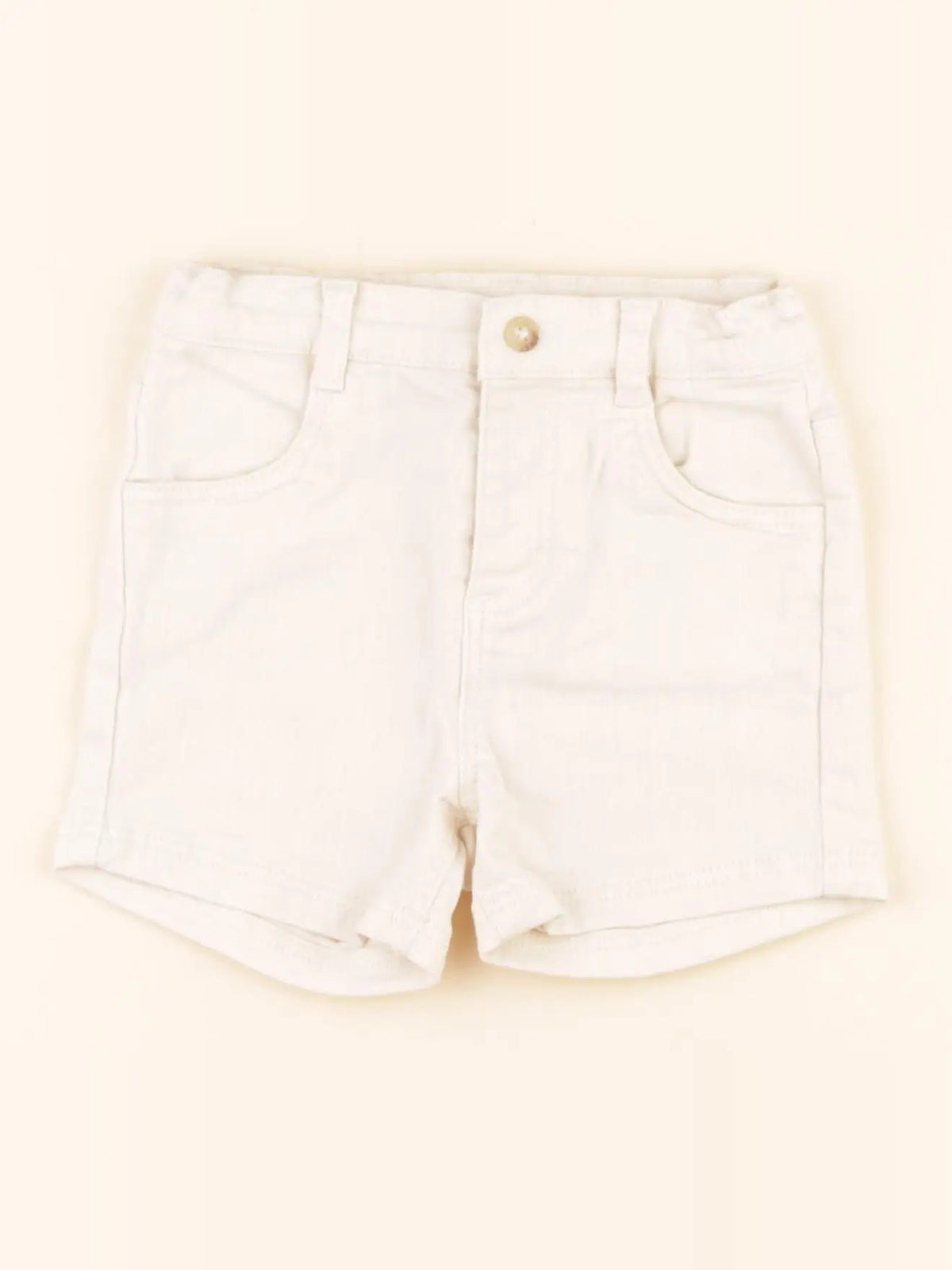Short beige