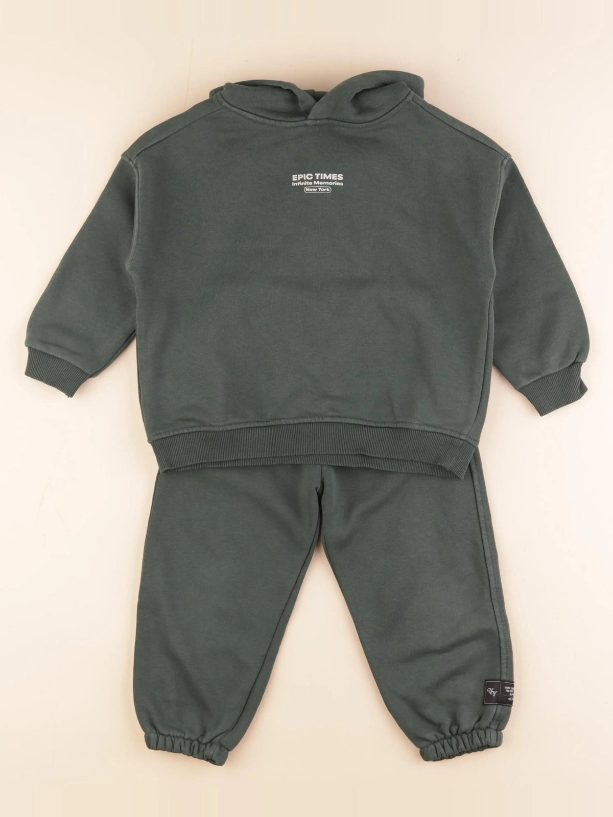 Zara - ensemble vert - 4 ans