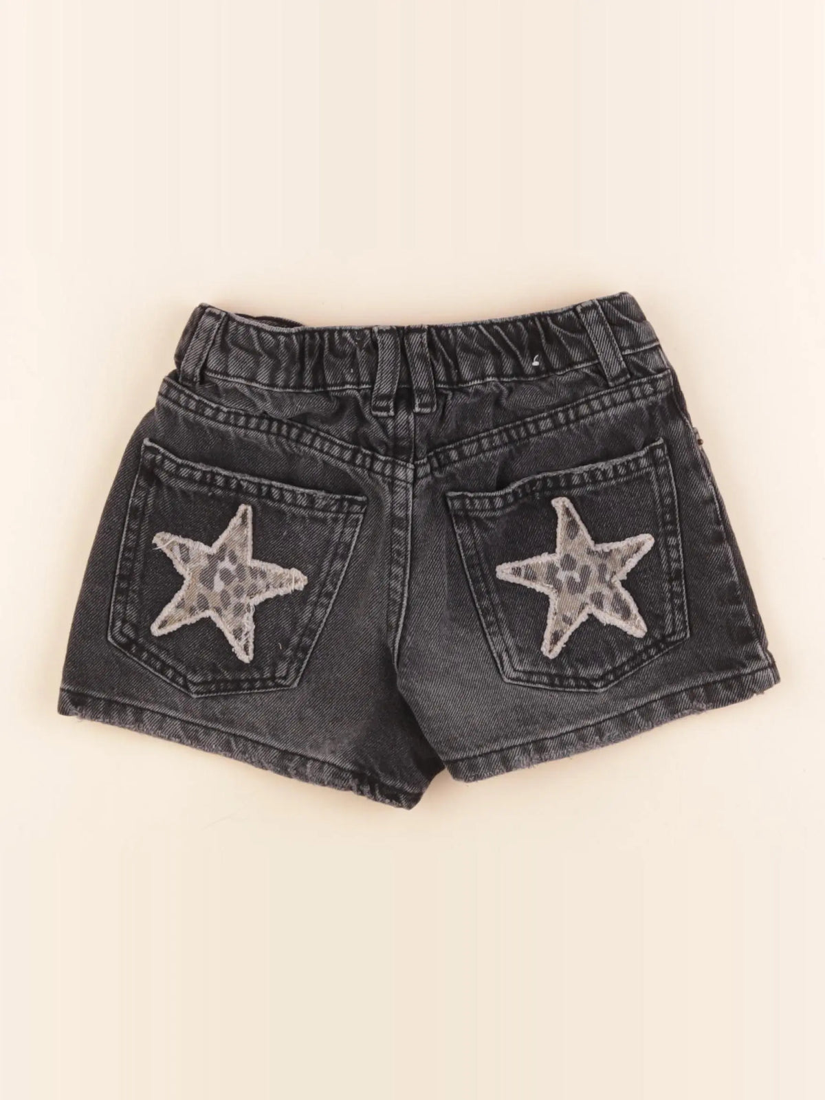 Zara - short noir - 8/9 ans