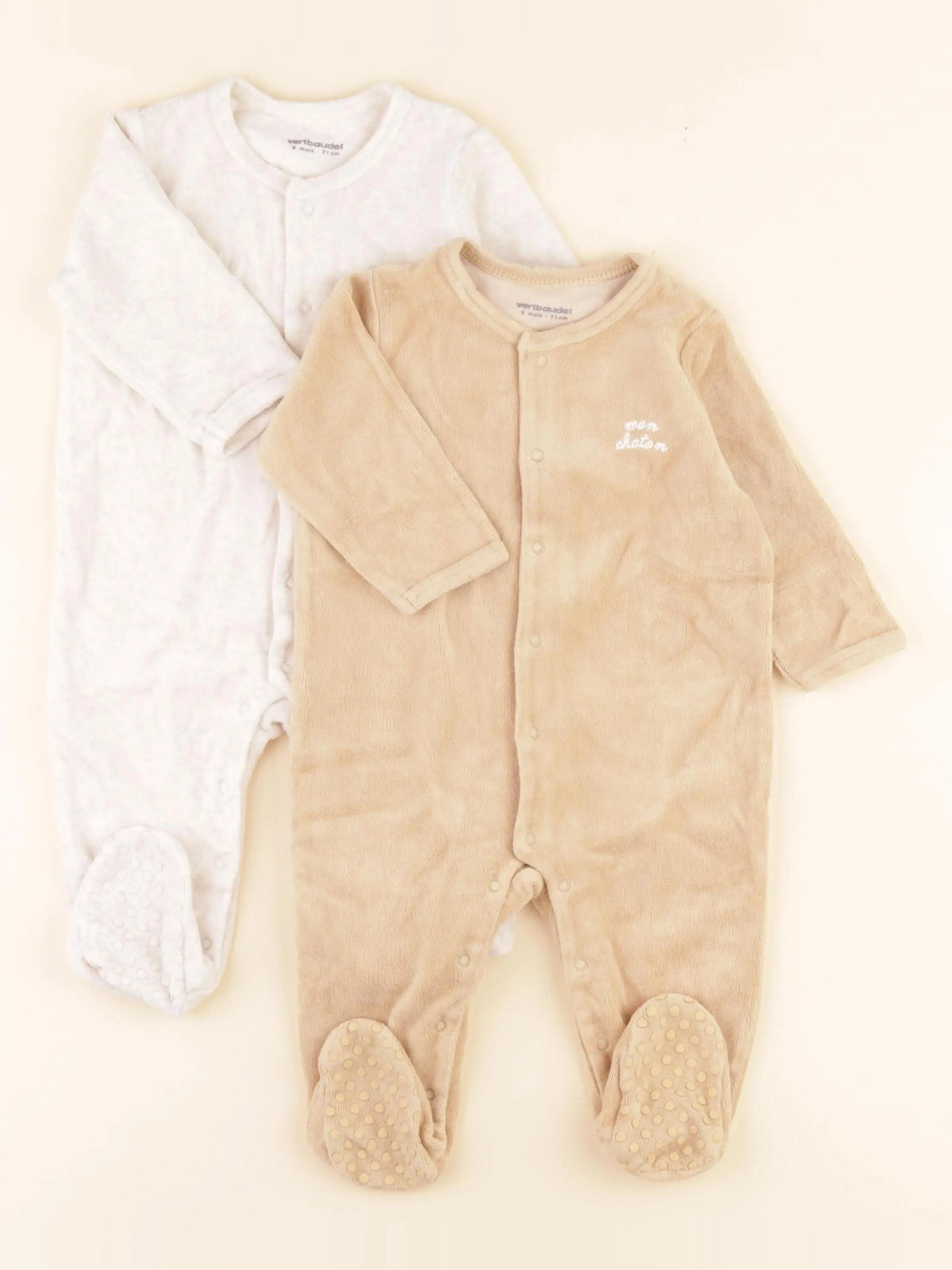 Vertbaudet - lot de 2 pyjamas velours beige - 9 mois