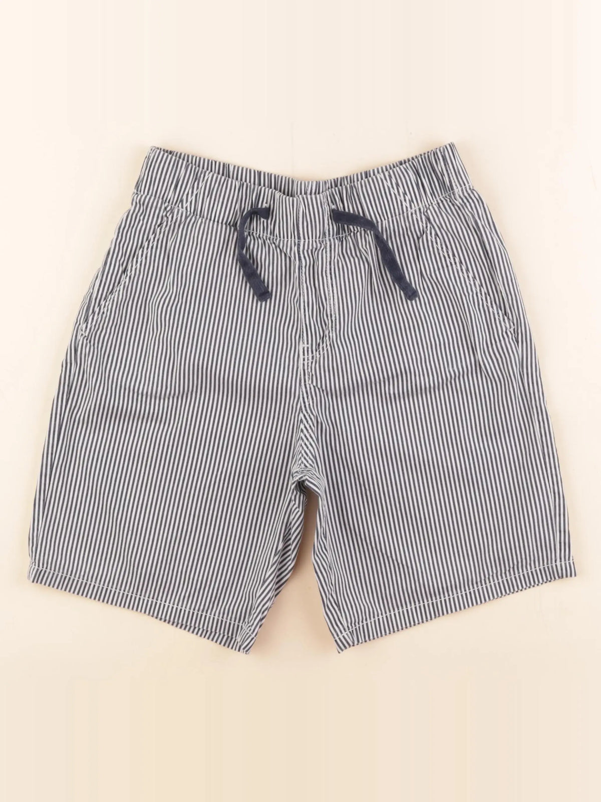 H&M - short bleu, blanc - 9/10 ans