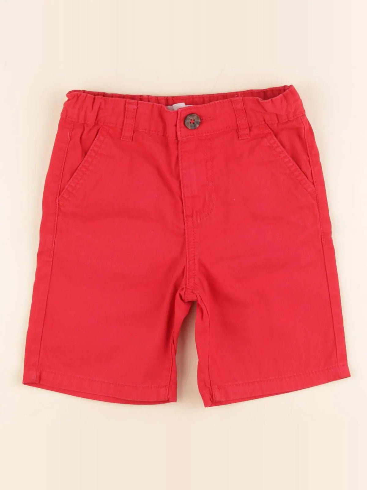 Vertbaudet - short rouge - 4 ans