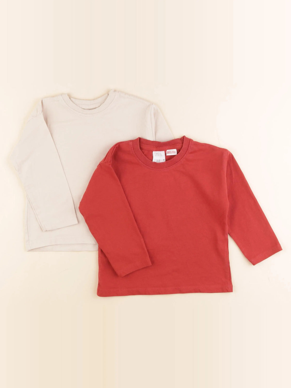Zara - lot de 2 tee-shirts beige, rouge - 12/18 mois
