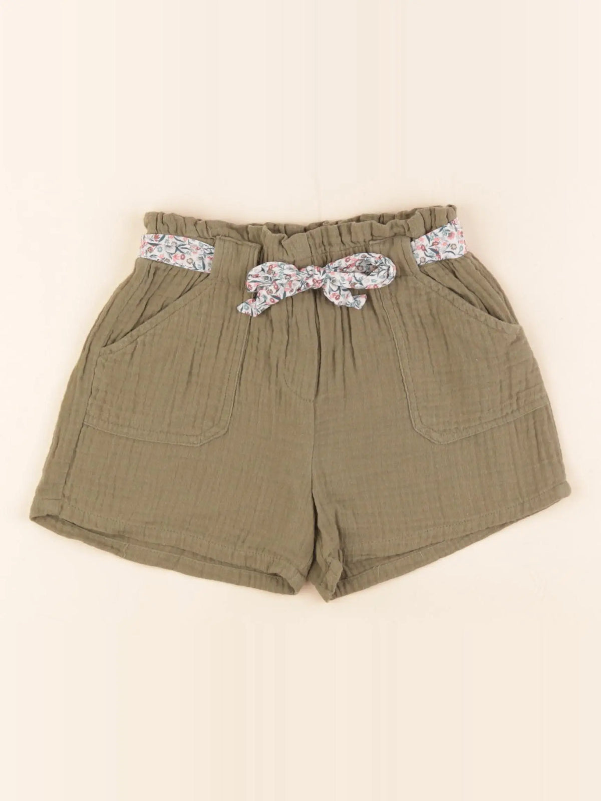Vertbaudet - short vert - 6 ans