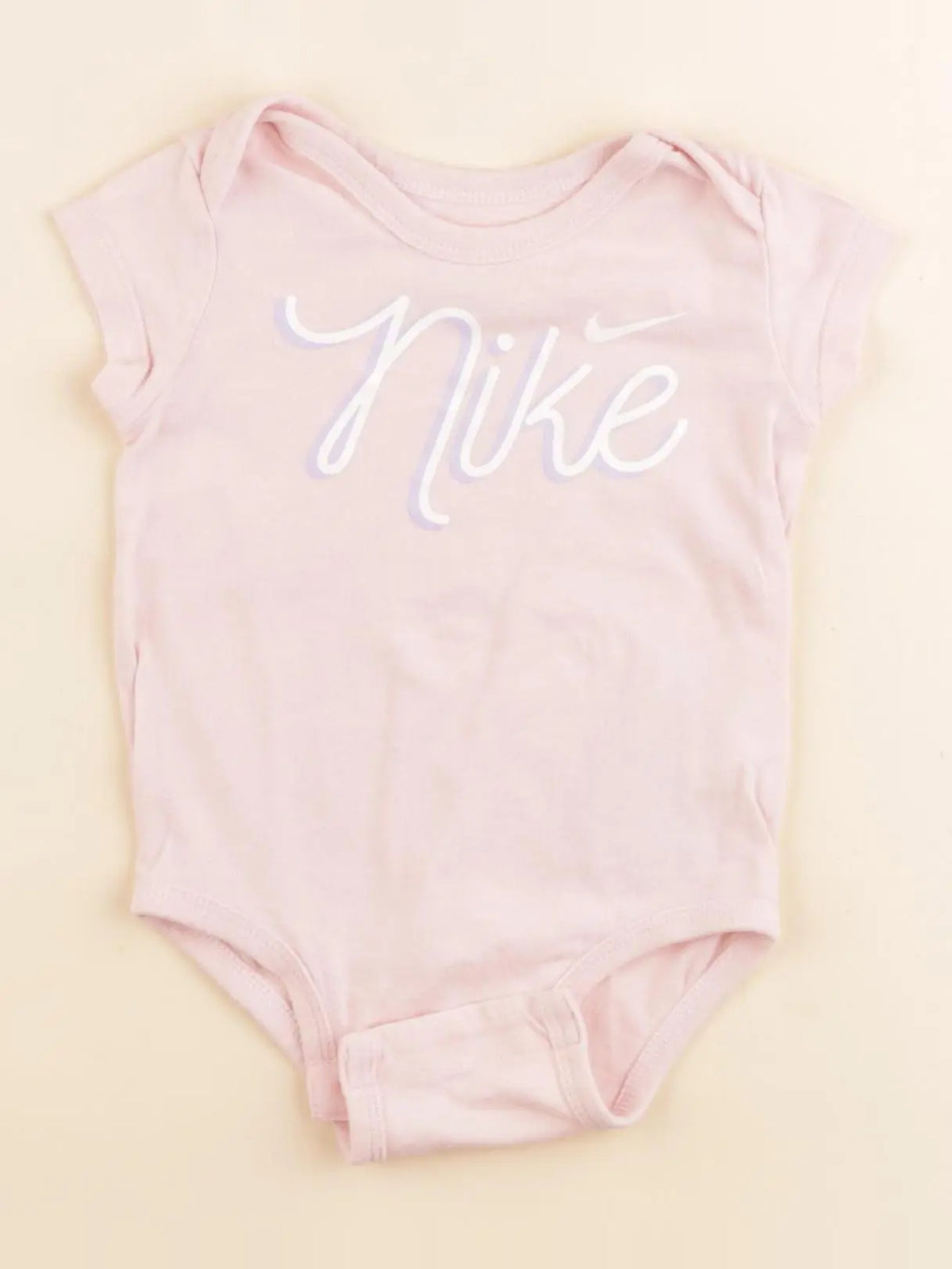 Nike - body rose - 6 mois