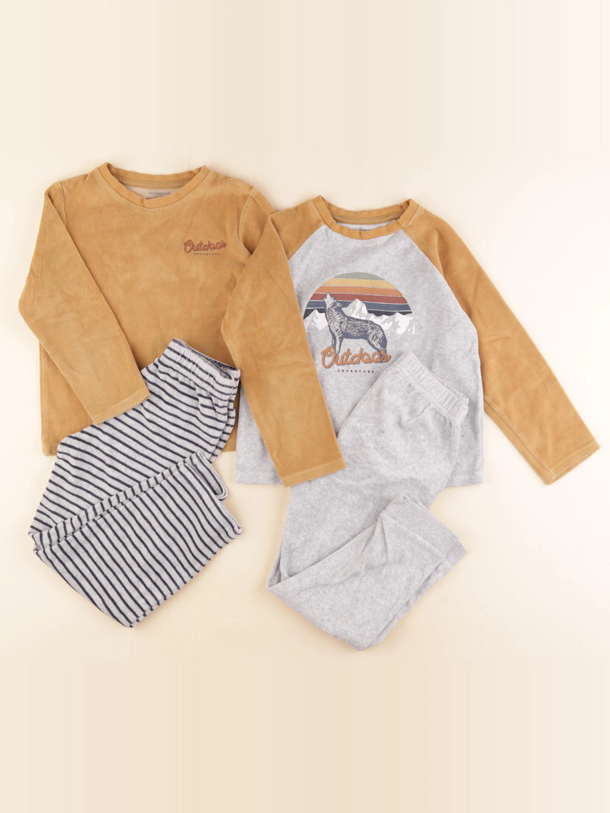 Vertbaudet - lot de 2 pyjamas velours gris, marron - 6 ans