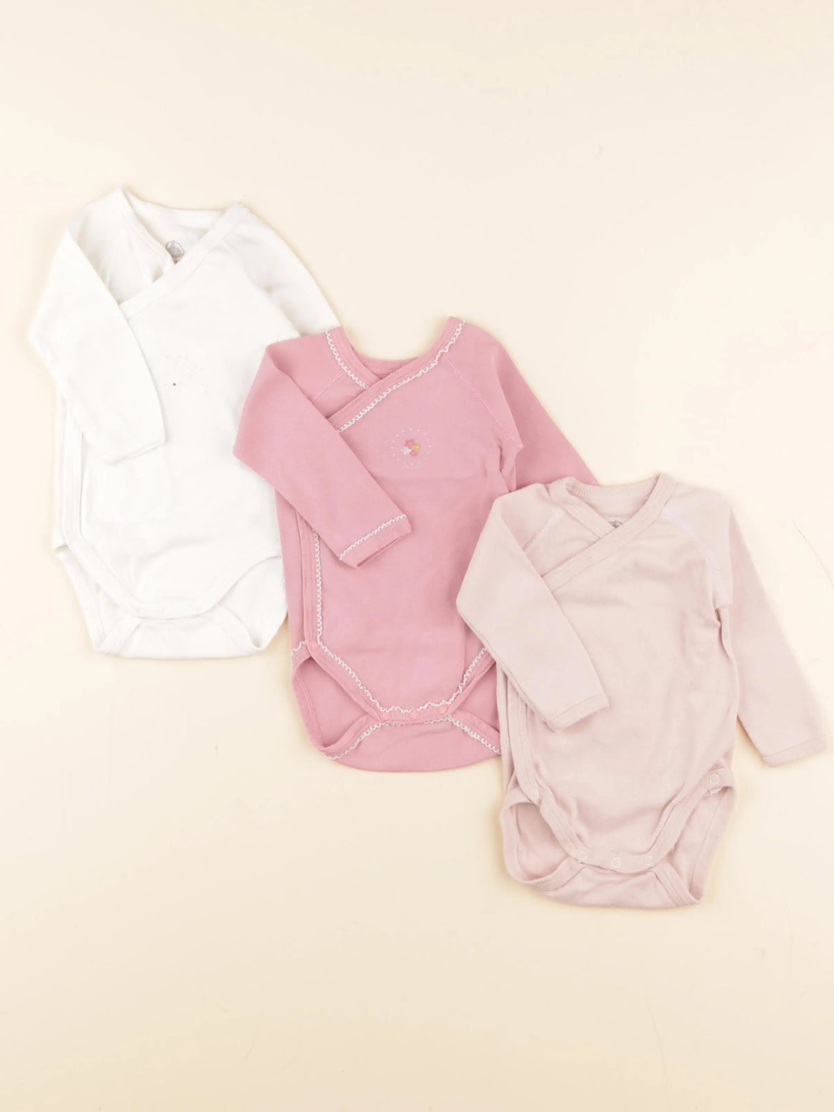 Petit Bateau - lot de 3 bodies en coton beige, marron, rose - 3 mois