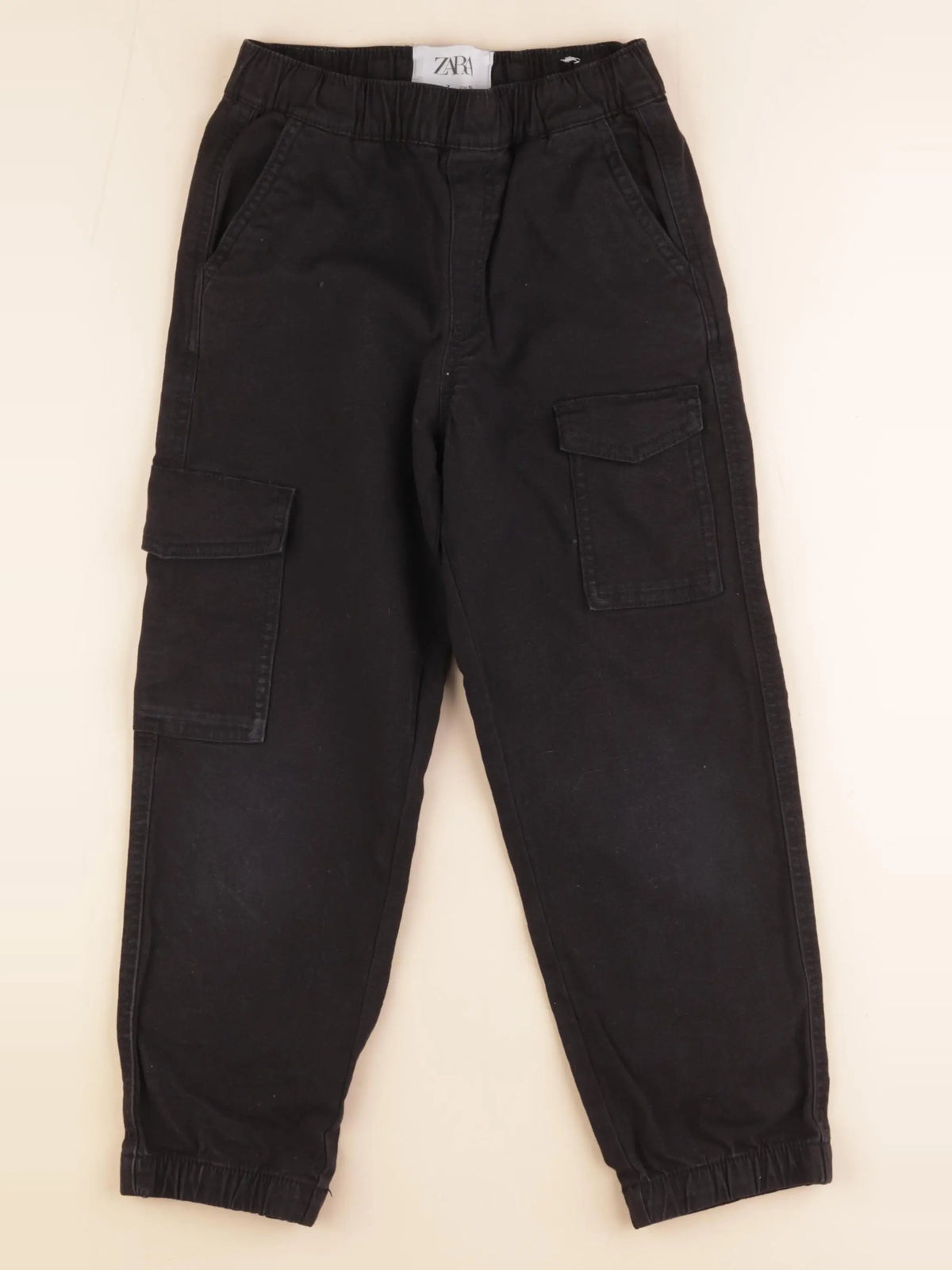 Zara - pantalon noir - 7 ans