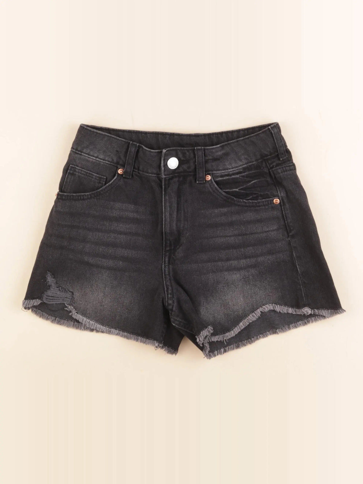 H&M - short noir - 9/10 ans