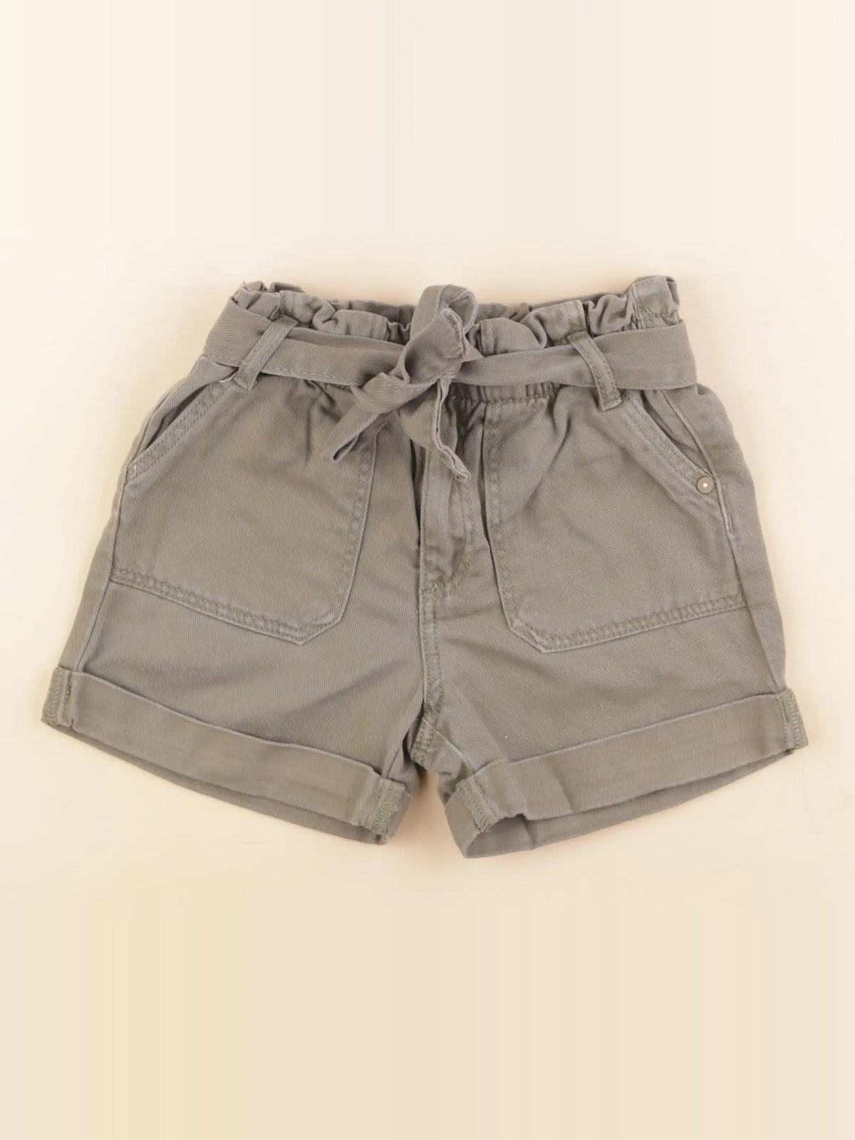 Vertbaudet - short vert - 5 ans