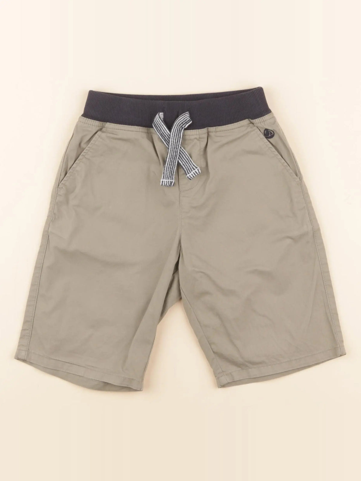 Petit Bateau - short vert - 5 ans