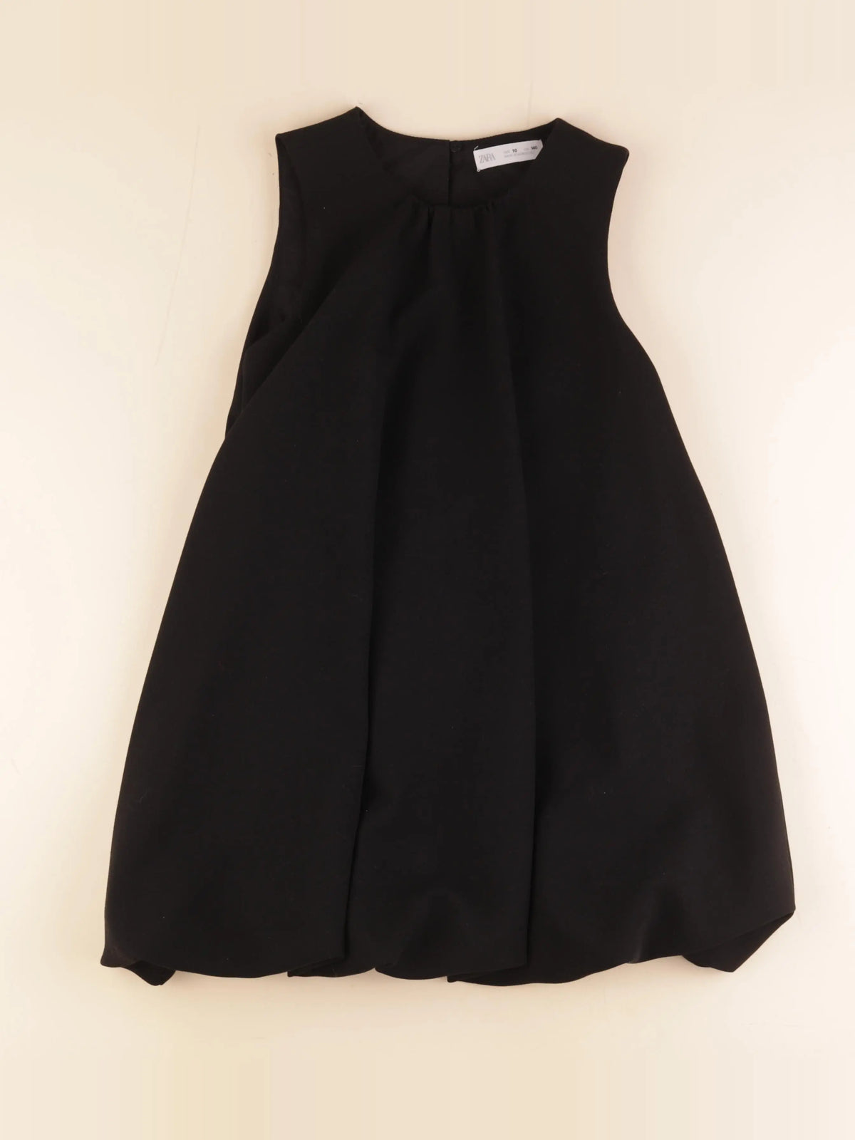 Zara - robe noir - 10 ans