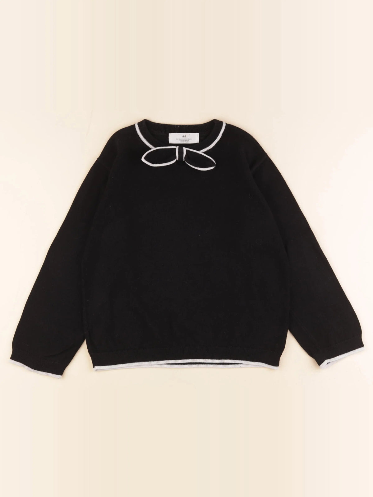 H&M - pull noir - 6/8 ans